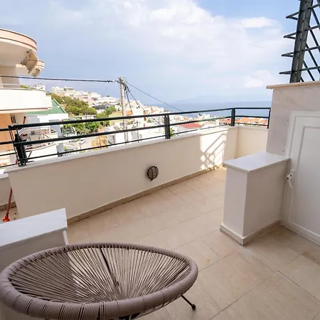 Apartment In Calm *
