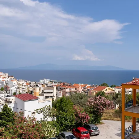Apartment In Calm Kavala
